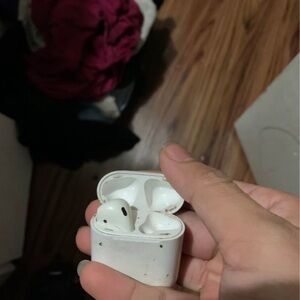 airpod only 1  Wireless Earbuds with Charging Case